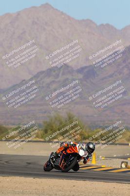 media/Dec-15-2023-Apex Assassins (Fri) [[91f19fb1c7]]/Trackday 1/Session 2 (Turn 4 Entry)/